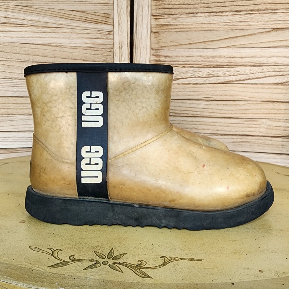 UGG Sz 3 Big Kids Youth Tan Synthetic Classic Clear Mini Waterproof Rain Boots